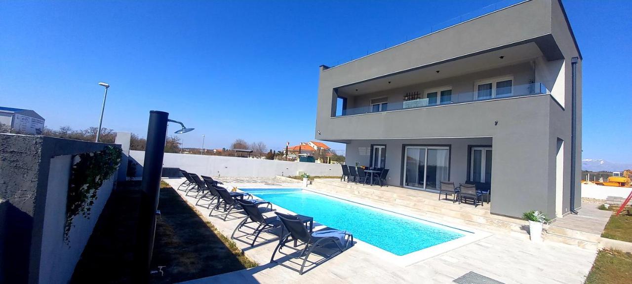 Villa Tia With Heated Pool & Jacuzzi Murvica  Экстерьер фото
