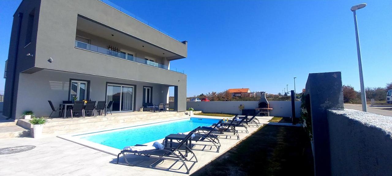 Villa Tia With Heated Pool & Jacuzzi Murvica  Экстерьер фото